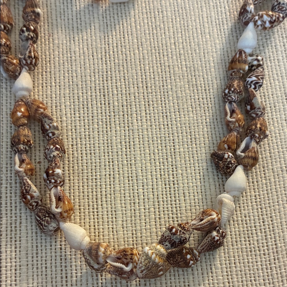 Vintage 34” sea shell pullover necklace
